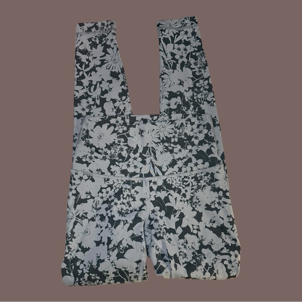 Lululemon All You Do Crop *19" Efflorescent Nebula Leggings Size 4